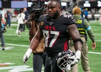 Reports Falcons to release DT Grady Jarrett, saving $16.25M